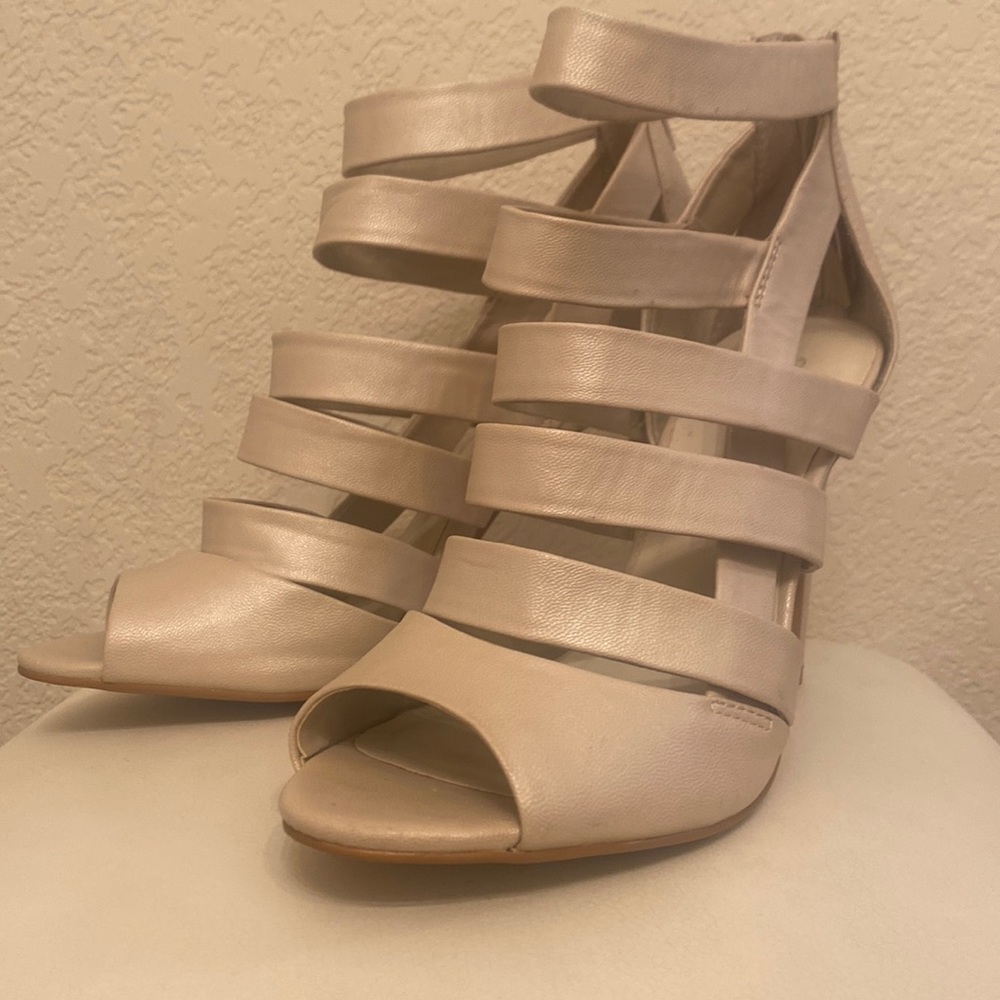 A.N.A a new approach heels